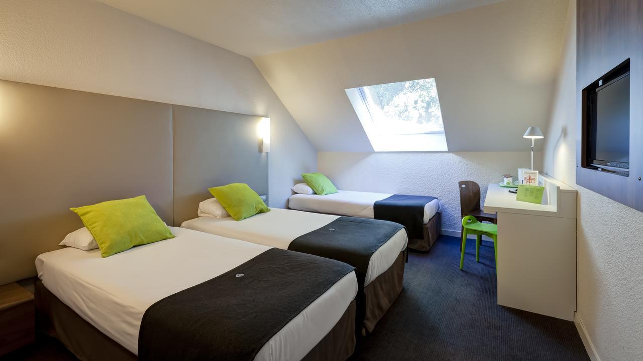 Campanile Geneve - Ferney-Voltaire Hotel Exterior photo